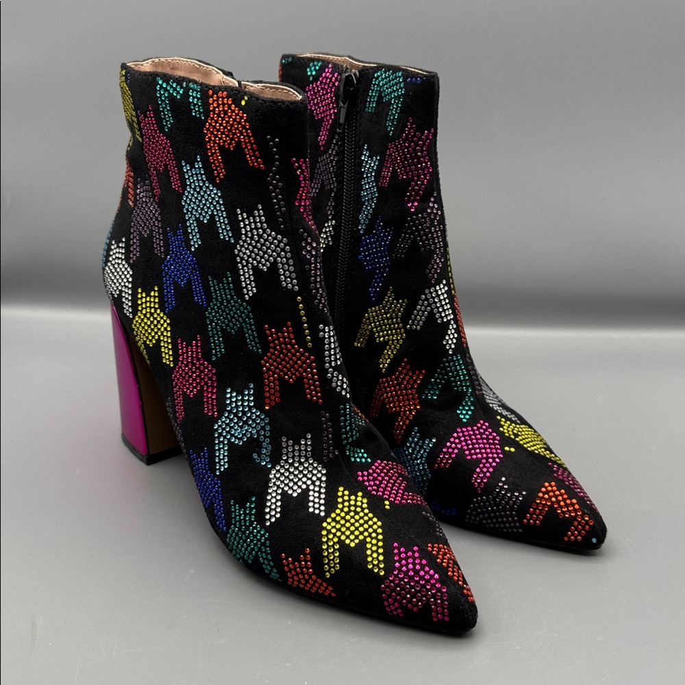 BETSEY JOHNSON Marrina Pointed Toe Bootie